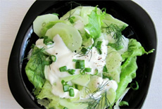 Летний огуречный салат
