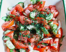 Рецепт салат с помидорами и огурцами