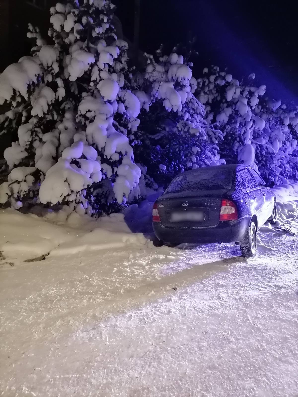 В Сыктывкаре накануне Рождества неопытные водители попали в ДТП